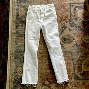 MOTHER The Hustler Ankle Fray Jeans (white)